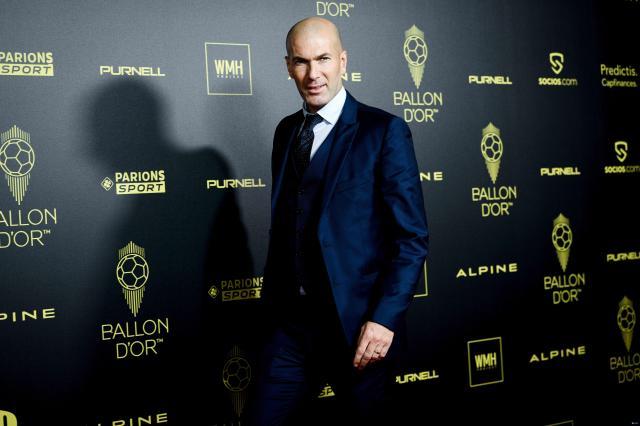 球速体育平台-【早报】人工合成梅罗大战！利雅得全明星阵容公布！