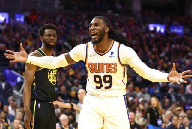 球速体育-克劳德为何迟迟不挪窝？萨沃尔仍有大型交易决策权