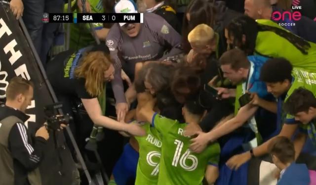 球速体育平台-欧冠看完看美冠:西雅图海湾人获中北美加勒比冠军