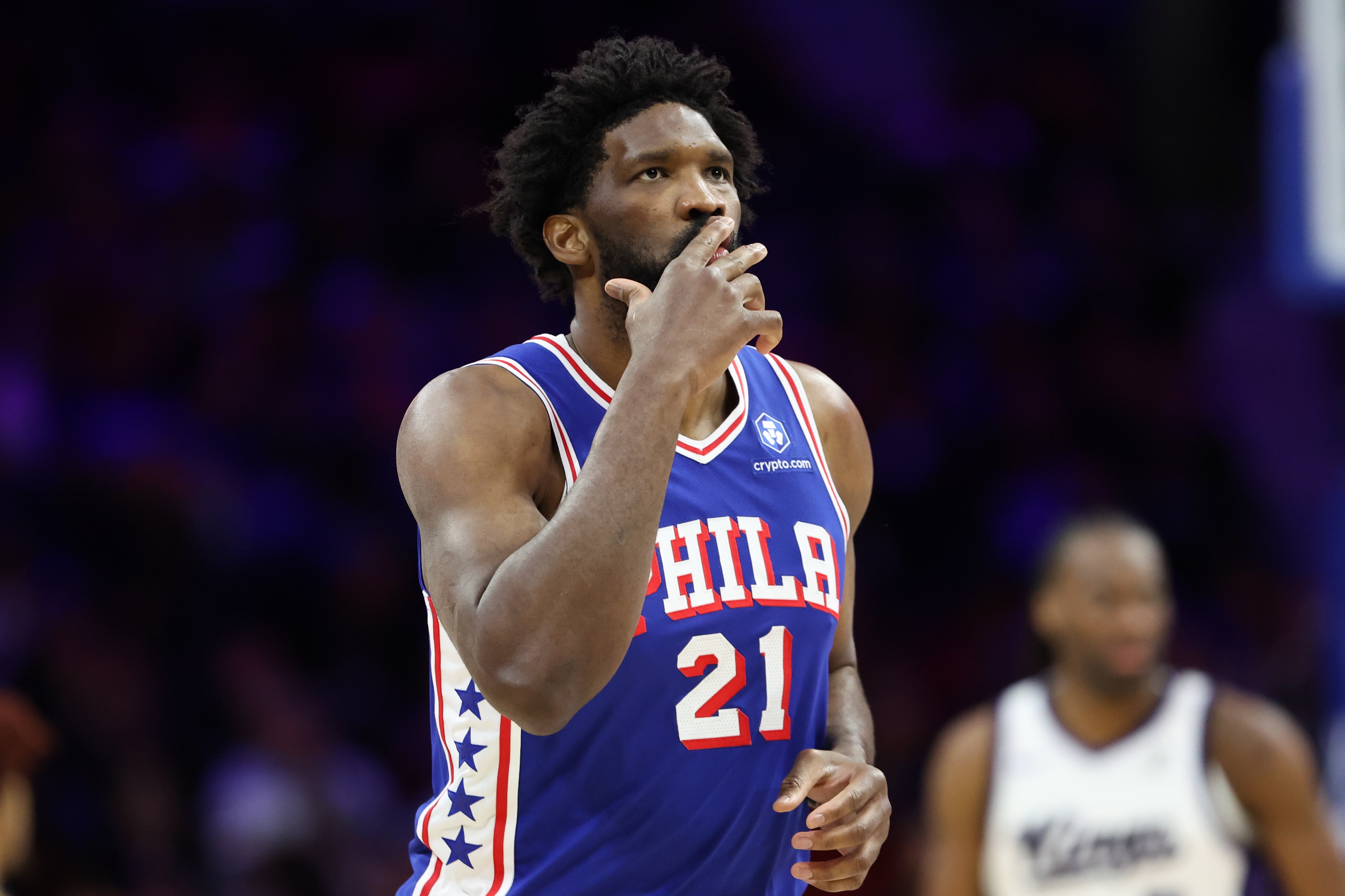 球速体育官方网站-统治级表现！恩比德三节15中11高效砍下30分7板6助1断2帽