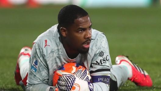 球速体育平台-米体：米兰续约迈尼昂谈判接近达成，客战罗马后进行关键会谈